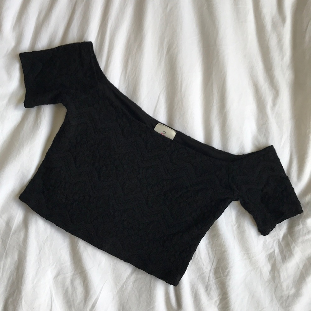 Off The Shoulder Lace Crop Top